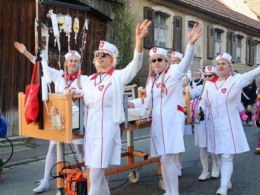 Umzug in Kiechlinsbergen: Der SCK kam als verwahrloste Krankenschwestern.