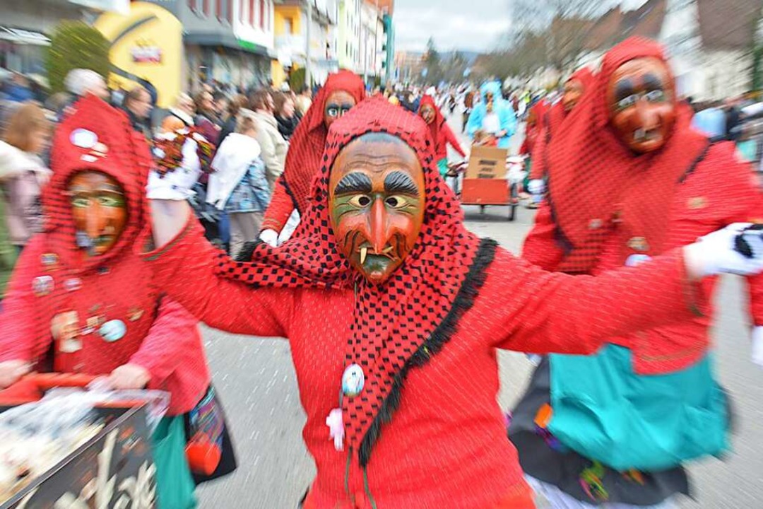 Auf die Fasnacht folgt im Kreis Lörrach die Buurefasnacht Lörrach Badische Zeitung