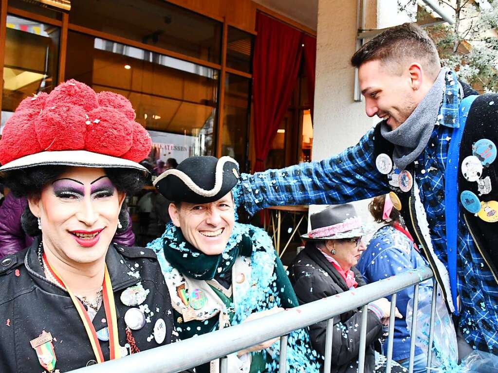 Musik und Konfetti: der Fasnachtsdienstag in Lrrach