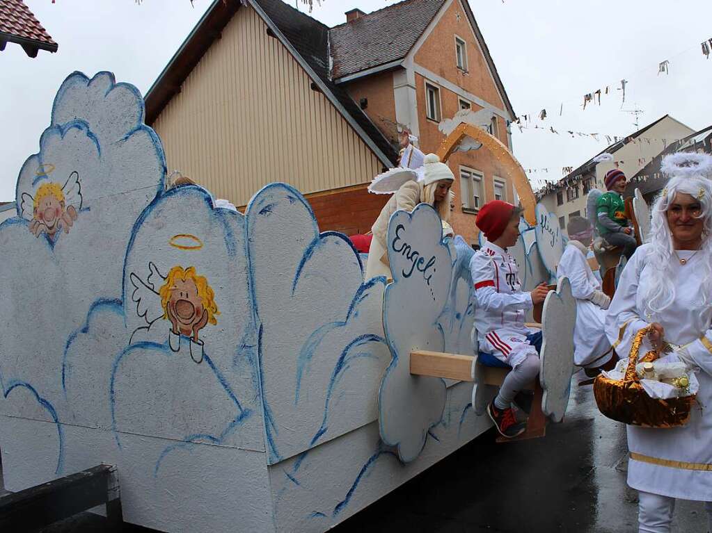 Einfallsreichtum ohne Grenzen: Der Himmlische Dezember (Gruppe Markus Lucke).