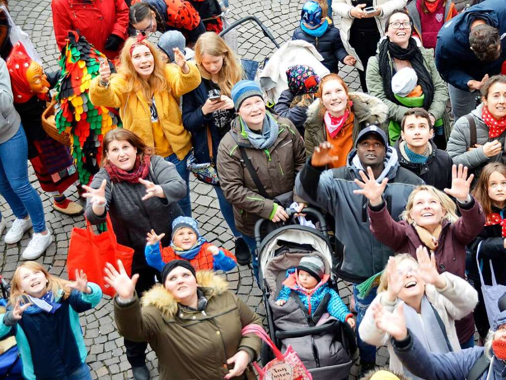 Trotz leichten Regens: Der nrrische Schlusstag in Offenburg war auch diesmal wieder gut besucht. <?ZP?>
