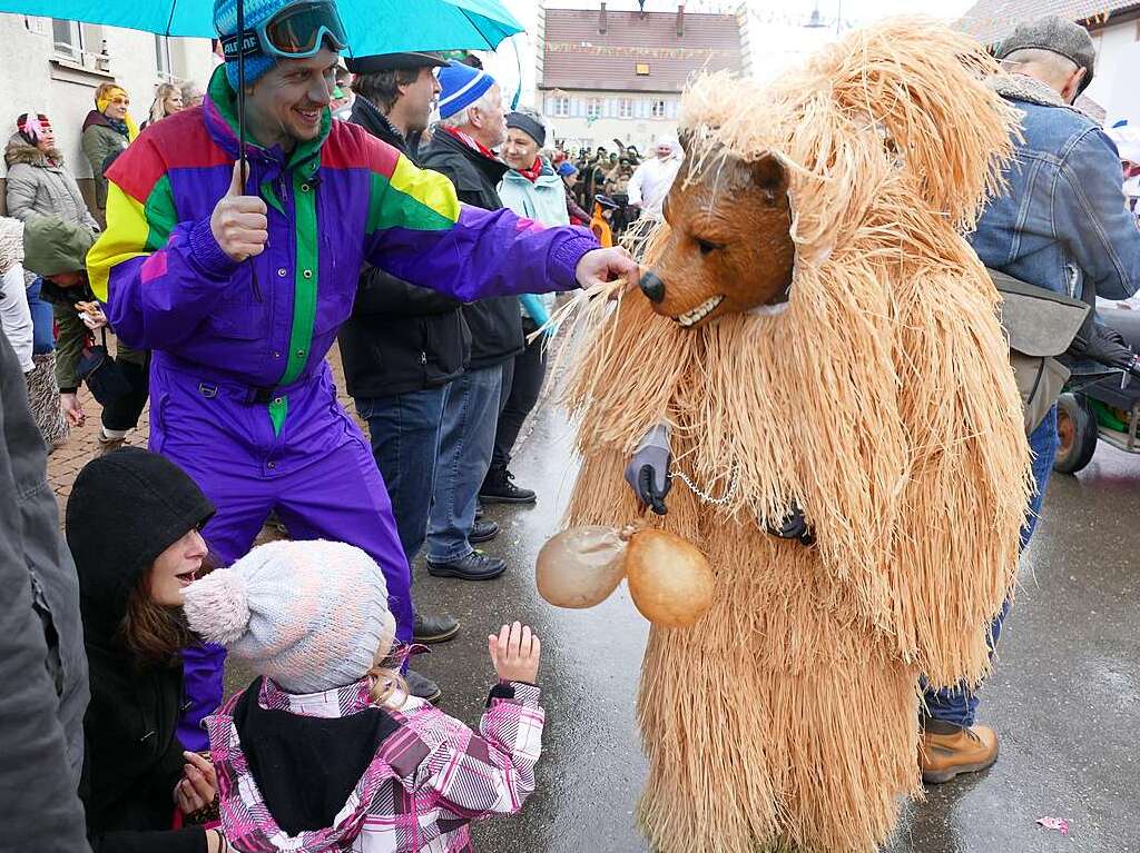 Narrenumzug am Fasnet-Zieschdig in Ewattingen