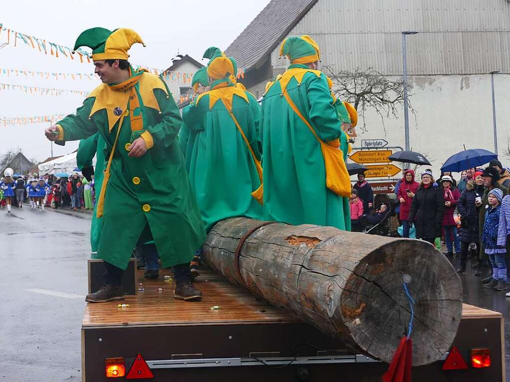 Narrenumzug am Fasnet-Zieschdig in Ewattingen