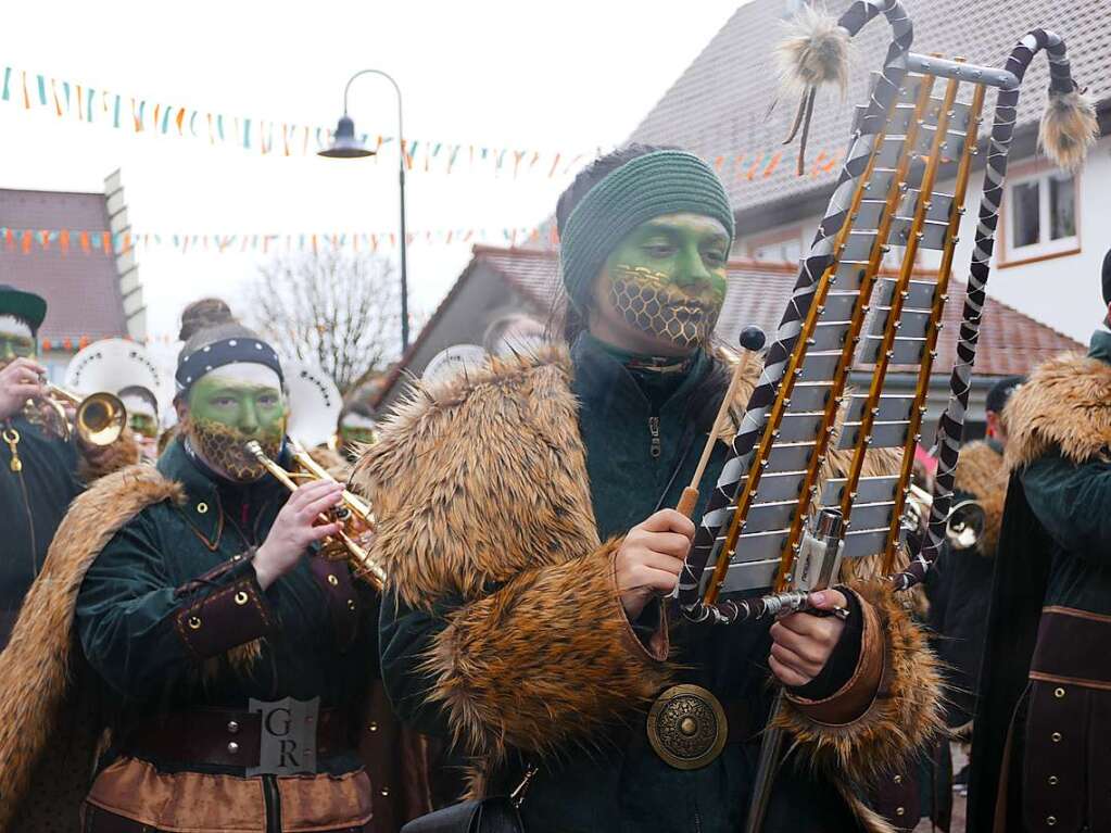 Narrenumzug am Fasnet-Zieschdig in Ewattingen