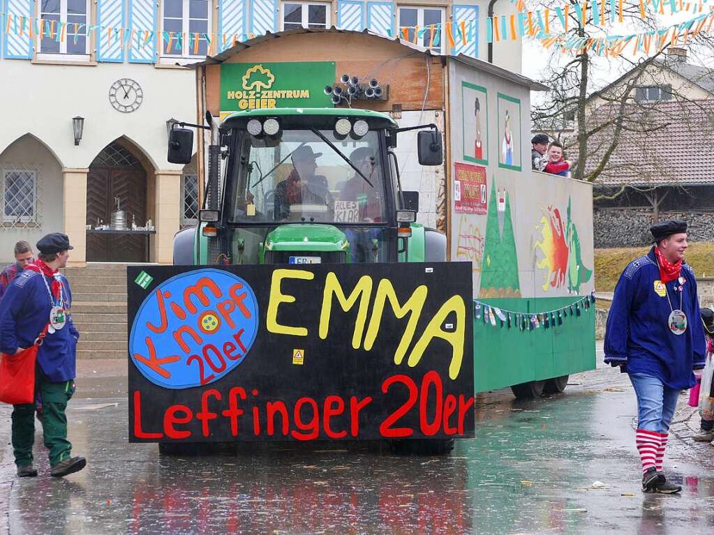 Narrenumzug am Fasnet-Zieschdig in Ewattingen