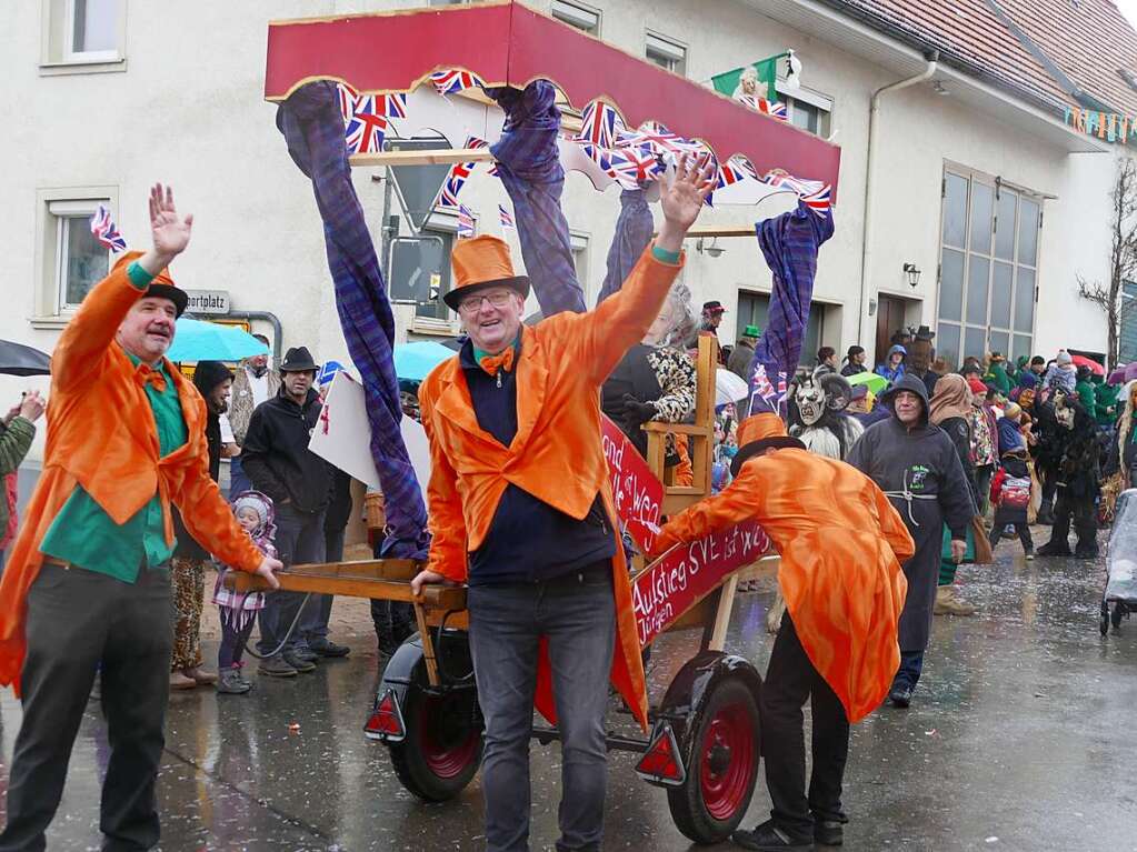 Narrenumzug am Fasnet-Zieschdig in Ewattingen