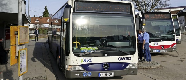 Voraussichtlich eine Woche lang halten...und 54 nicht am Brombacher Busbahnhof.  | Foto: Peter Gerigk