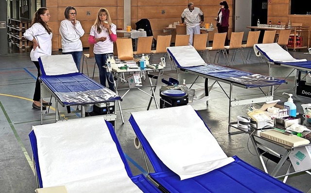 Einige Liegen blieben diesmal beim Blutspendetermin in Vrstetten leer.  | Foto: Andrej Hog