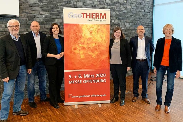Startklar fr die Geotherm: Erwin Knap...GmbH) und Ingrid Stober (Uni Freiburg)  | Foto: Helmut Seller