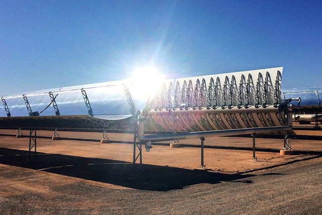 Der weltgrte Solarkomplex in Ouarzazate, Marokko  | Foto: Teresa Dapp (dpa)