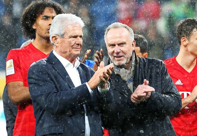 Dietmar Hopp nach dem Abpfiff. | Foto: DANIEL ROLAND (AFP) Dietmar Hopp nach dem Abpfiff. | Foto: DANIEL ROLAND (AFP)