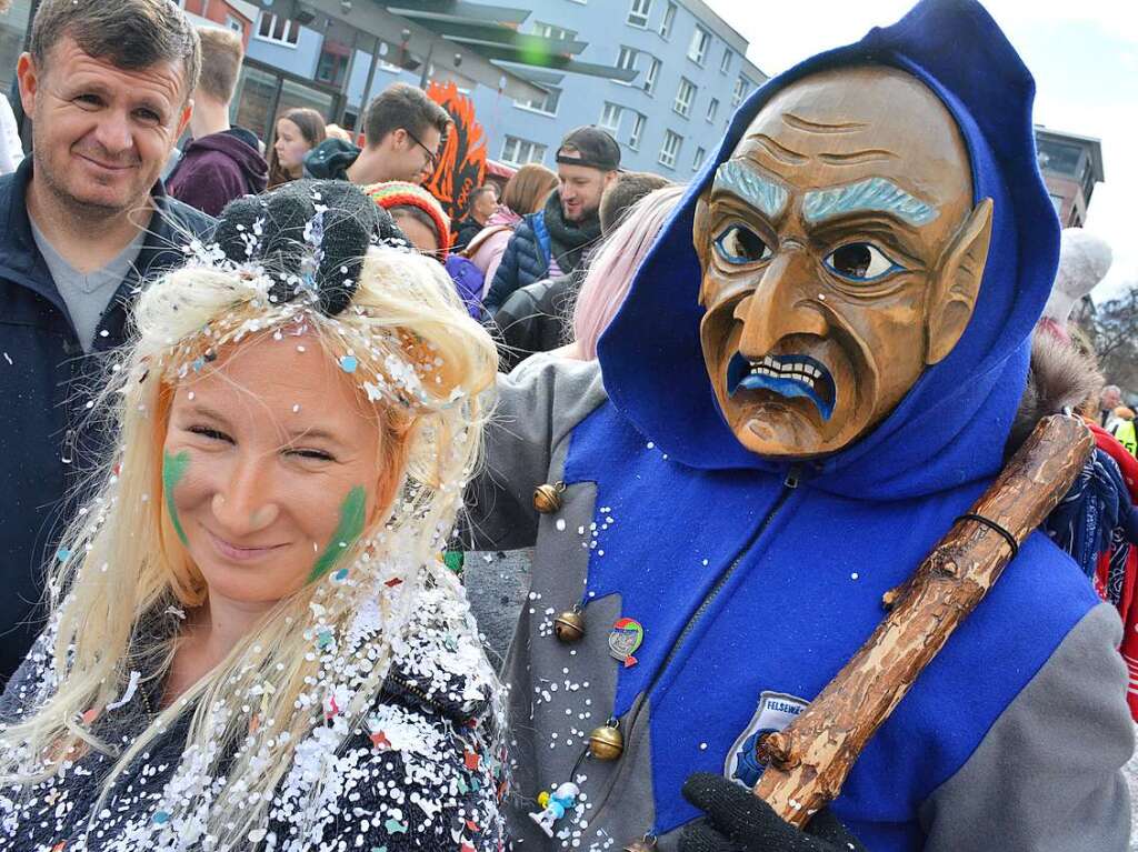 Impressionen vom Buurefasnachtsumzug in Weil am Rhein