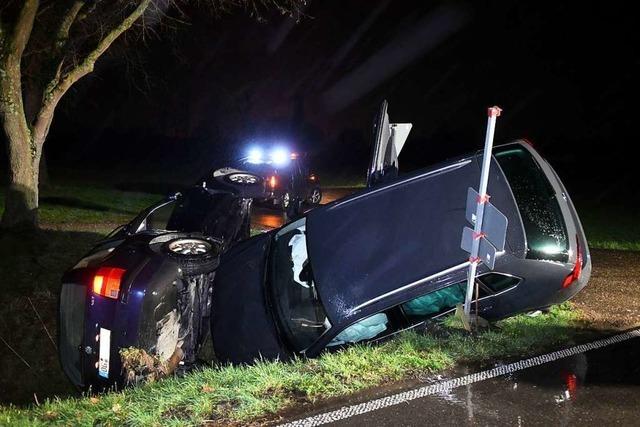 Zwei Verletzte bei Unfall in Krzell