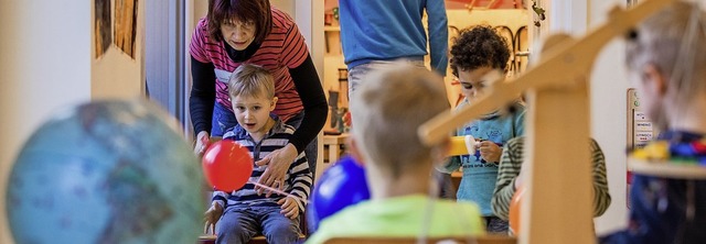 Durch den Ausbau der Kinderbetreuung w...herinnen und Erziehern weiter steigen.  | Foto: Jens Bttner