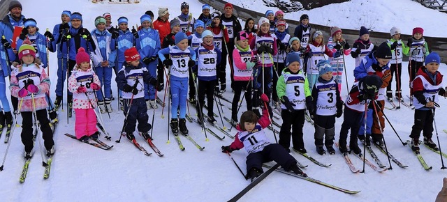 Fast 50 Langlauf-Teilnehmer   bei den Skiclub-Meisterschaften in Hinterzarten   | Foto: Dieter Maurer