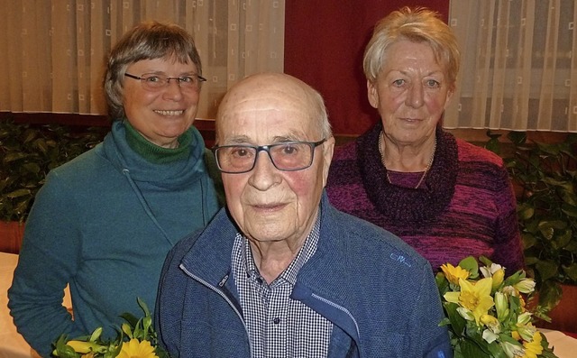 Treue Mitglieder  des  Akkordeon- und ...er, Alfred Schweizer und Lydia Braun.   | Foto: Heidrun Simoneit