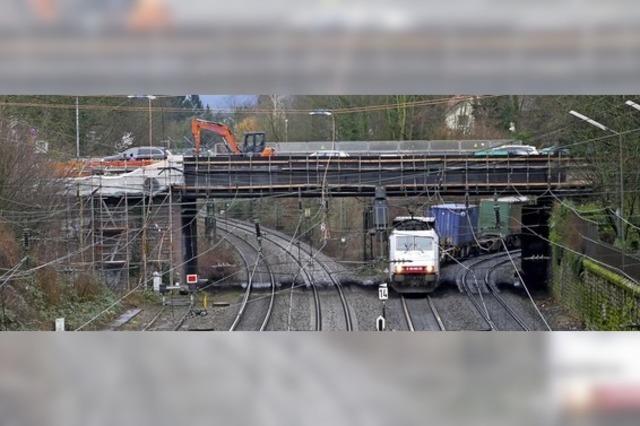 Die Drhte zur Stadtverwaltung werden gekappt