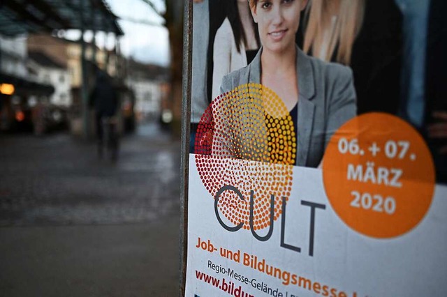 Die Plakate fr die Cult hngen noch in der Stadt.  | Foto: Jonas Hirt