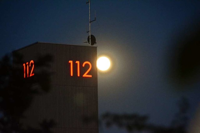 Der Schlauchturm im Vollmond  | Foto: Hannes Lauber