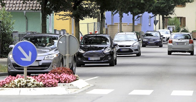 Die Verkehrssituation in der Kaiserswa...eiler ist Anwohnern ein Dorn im Auge.   | Foto: Christoph Breithaupt