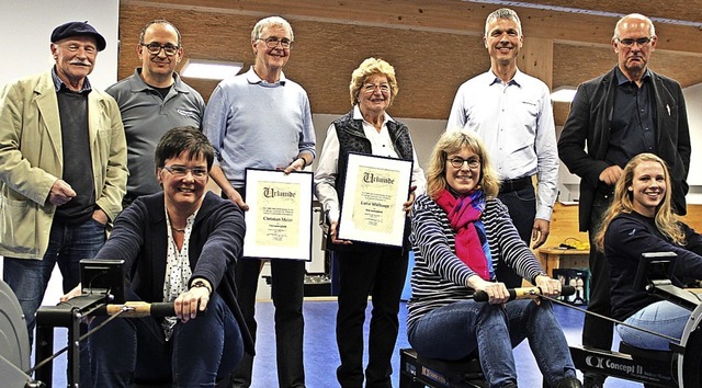 Die Ruder fest im Griff:  Daniela Butz... und Frank Tilmann (hinten von links).  | Foto: Christiane Pfeifer