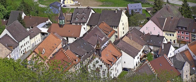 Die Sanierung der Sthlinger Altstadt ... mit  2,5 Millionen Euro Frdergelder.  | Foto: Edelgard Bernauer