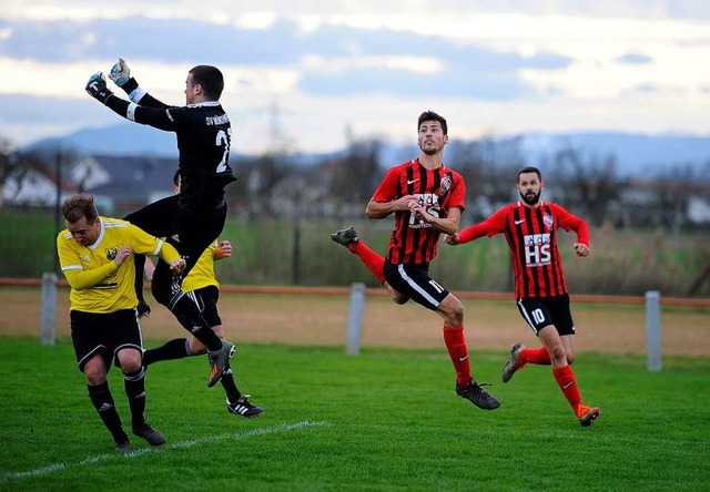 Vorerst gibt es keinen Amateurfuball in der Region.  | Foto: Pressebro Schaller