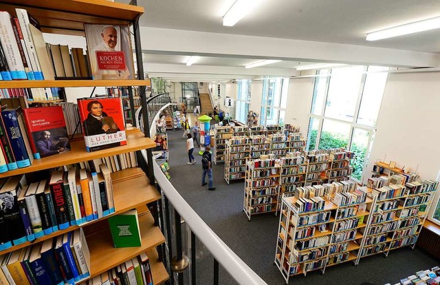Die Freiburger Stadtbibliothek hat ab Dienstag geschlossen.  | Foto: Ingo Schneider
