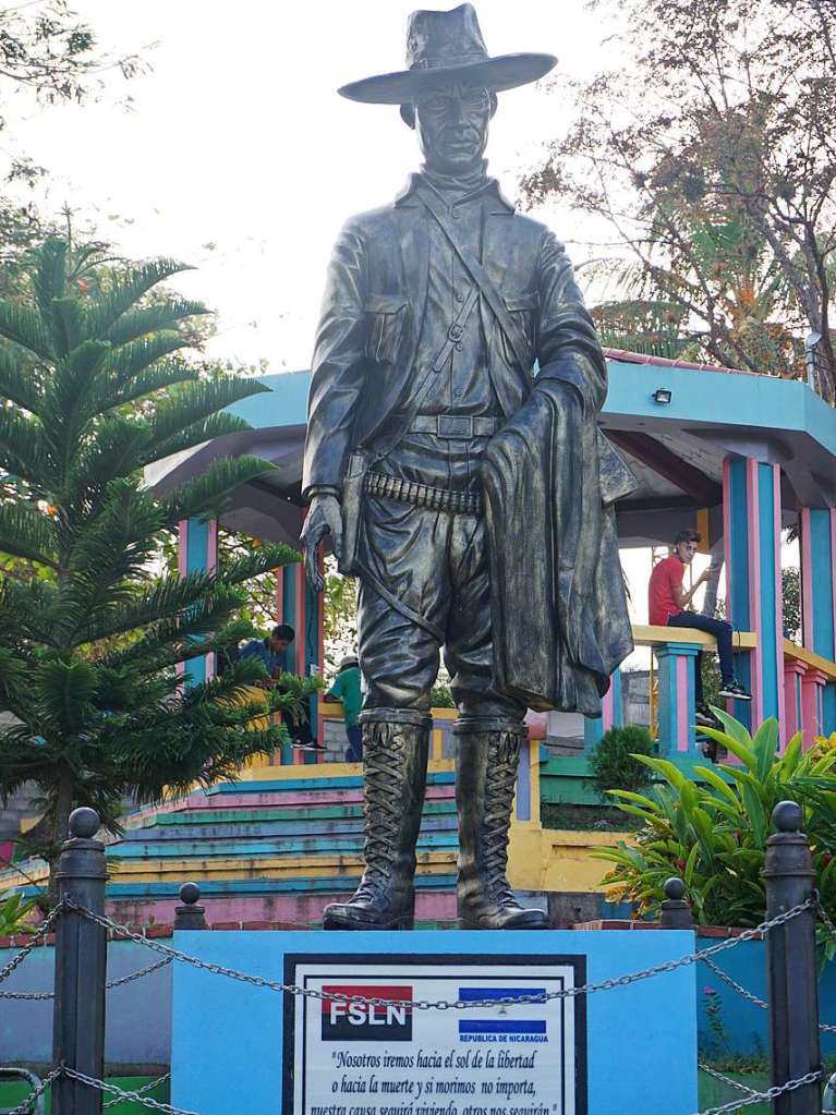 Eine Statue des Nationalhelden Augusto Sandino