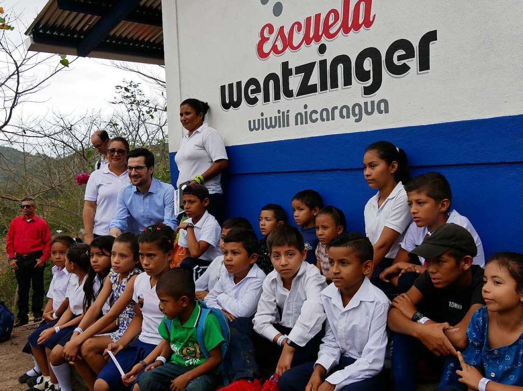 <ppp> und als Wentzinger-Schule eingeweiht.</ppp>