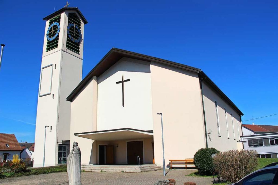 Die katholische Kirche St. Gallus in H...ndehaus ist das Pfarrbro angesiedelt.  | Foto: Horst David