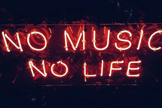 Gilt immer: Ohne Musik ist alles schlechter.  | Foto: Simon Noh (Unsplash)