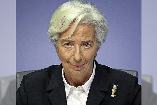 EZB-Chefin Christine Lagarde greift zum uersten