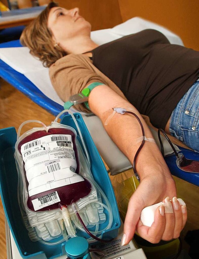 Blut spenden bleibt wichtig.  | Foto: Hans-Peter Beck