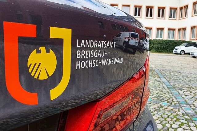 Das Landratsamt Breisgau-Hochschwarzwa...ere Augangsbeschrnkungen auf den Weg.  | Foto: Sebastian Wolfrum