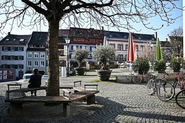 Fast menschenleer war Freiburg am Freitag.  | Foto: Patrick Seeger (dpa)