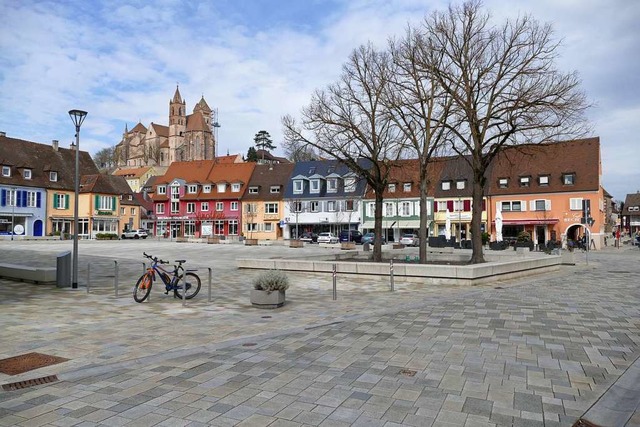 Ghnend leer war am Dienstag der Breis... als die Cafs noch gut besucht waren.  | Foto: Gerold Zink