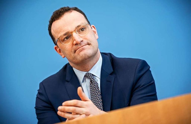 Bundesgesundheitsminister Jens Spahn w... von 7,8 Milliarden Euro untersttzen.  | Foto: Michael Kappeler (dpa)