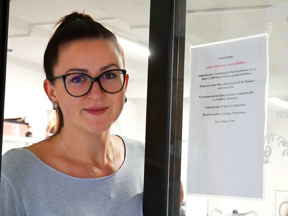 Ana Martinovic vom Salon Changez: Auch  Friseure dürfen nun nicht mehr öffnen.  | Foto: Eva Korinth
