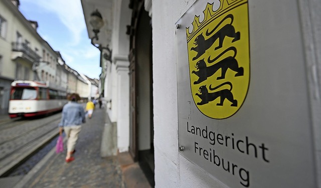 Das Landgericht Freiburg folgte dem Gu...te vermindert schuldfhig gewesen sei.  | Foto: Patrick Seeger (dpa)