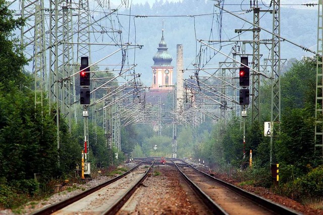 Appenweier liegt am Hauptverkehrsweg n...Coronavirus-Infektionen betroffen ist?  | Foto: Peter Heck