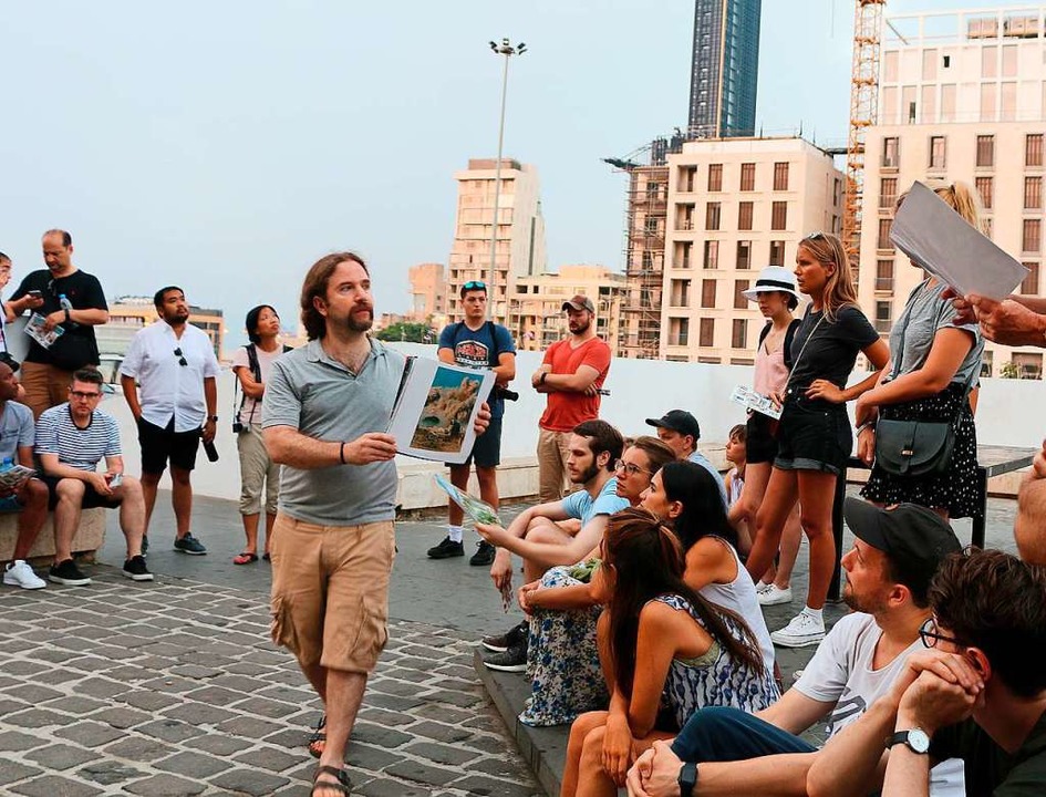 Historiker Ronnie Chatah bei einer seiner begehrten Stadtfhrungen zu Fu  | Foto: Ronnie Chatah