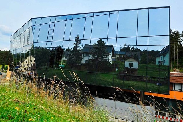Die Glasfassade des IMS Gear-Werks in Eisenbach  | Foto: IMS Gear