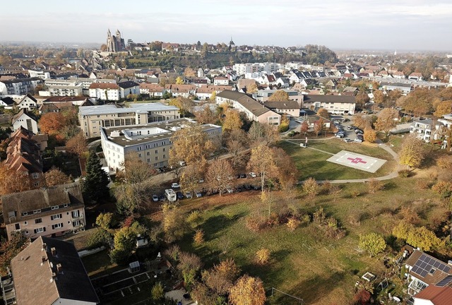 Das Krankenhaus in Breisach soll den F...anz auf Menschen mit Covid-19 richten.  | Foto: Patrick Kerber