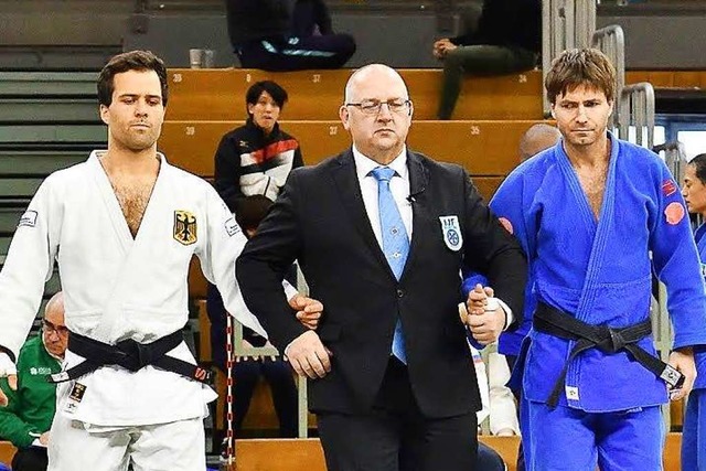 Nikolai Kornha (links) bei einem Wett...nger eine Goldmedaille fr Deutschland  | Foto: Privat
