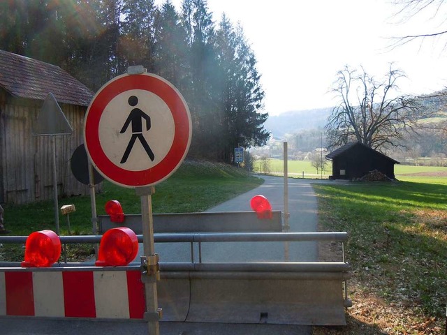 Die Grenzbergnge zur Schweiz sind ve...ge Umwege ber Erzingen in Kauf nehmen  | Foto: Jutta Binner-Schwarz