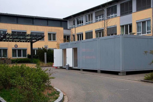 An der Helios-Klinik in Mllheim wurde...ich auf die Isolierstation zu bringen.  | Foto: Volker Mnch