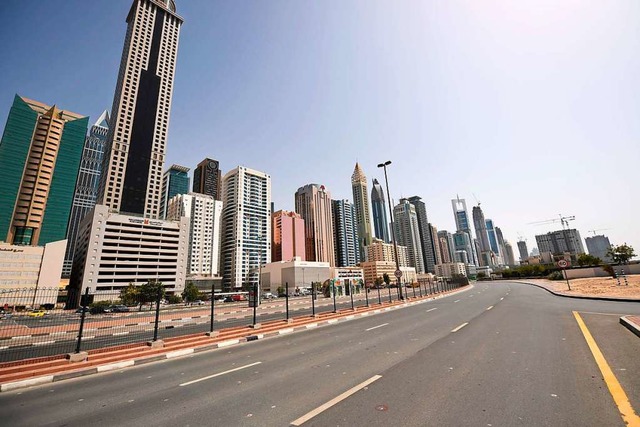 Leere Straen in Dubai: Die Wahrschein...ie auch die Expo 2020 verschoben wird.  | Foto: KARIM SAHIB (AFP)