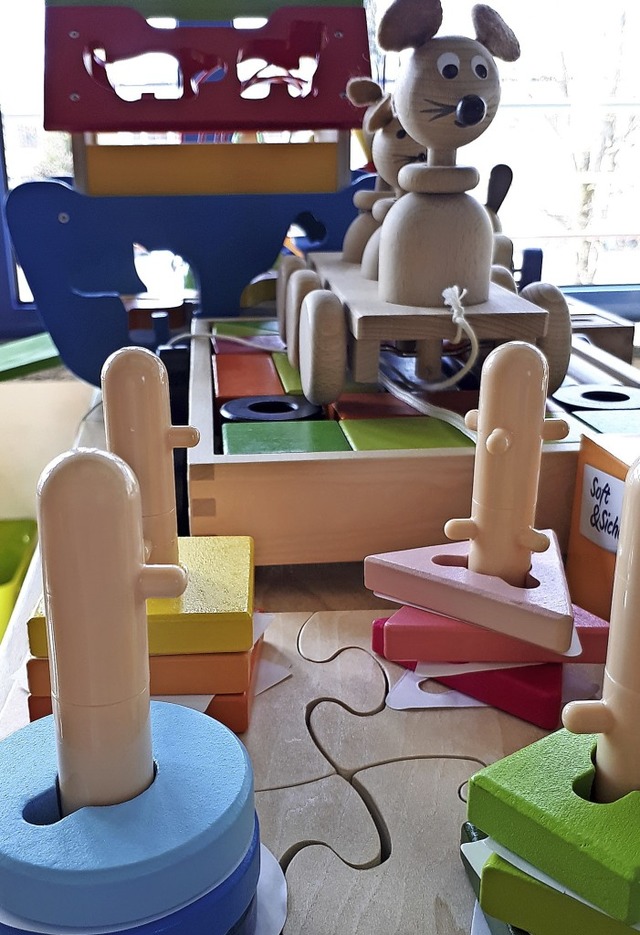 Die Spielsachen warten bereits in den neuen Rumen des Kindergartens.  | Foto: Erika Bader