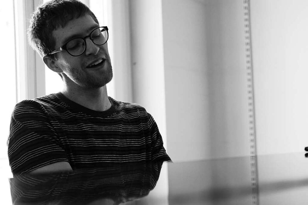 Lukas Mak hat den Song &#8222;Herz geh...; whrend der Corona-Krise geschrieben  | Foto: Yannic Harloff